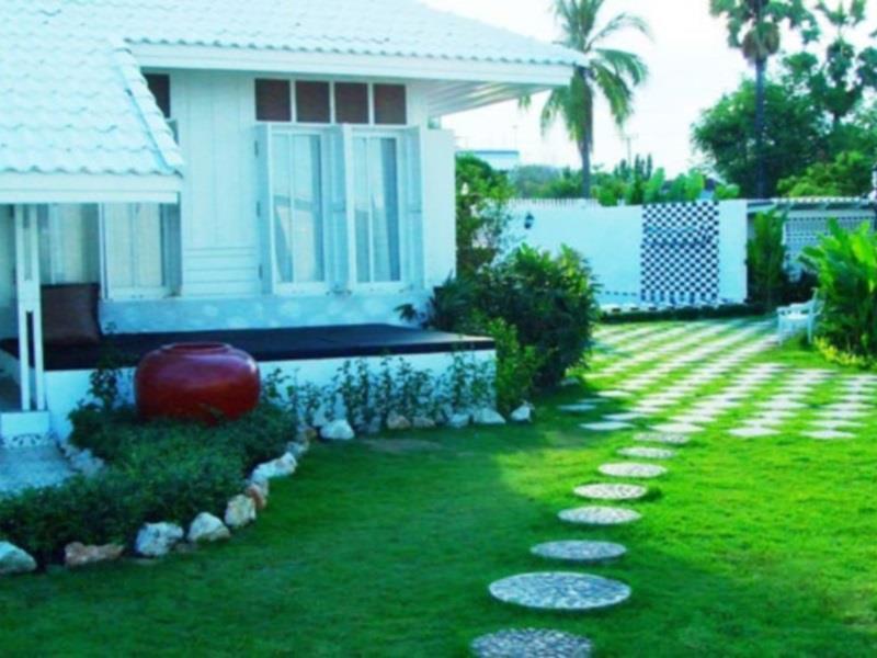The Hen Hua Hin Hotel Exterior photo