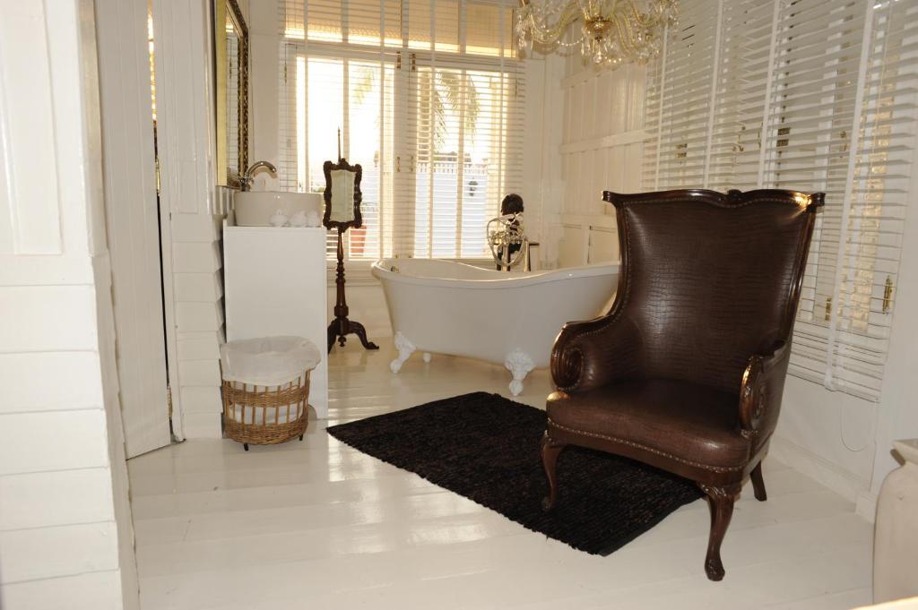 The Hen Hua Hin Hotel Room photo